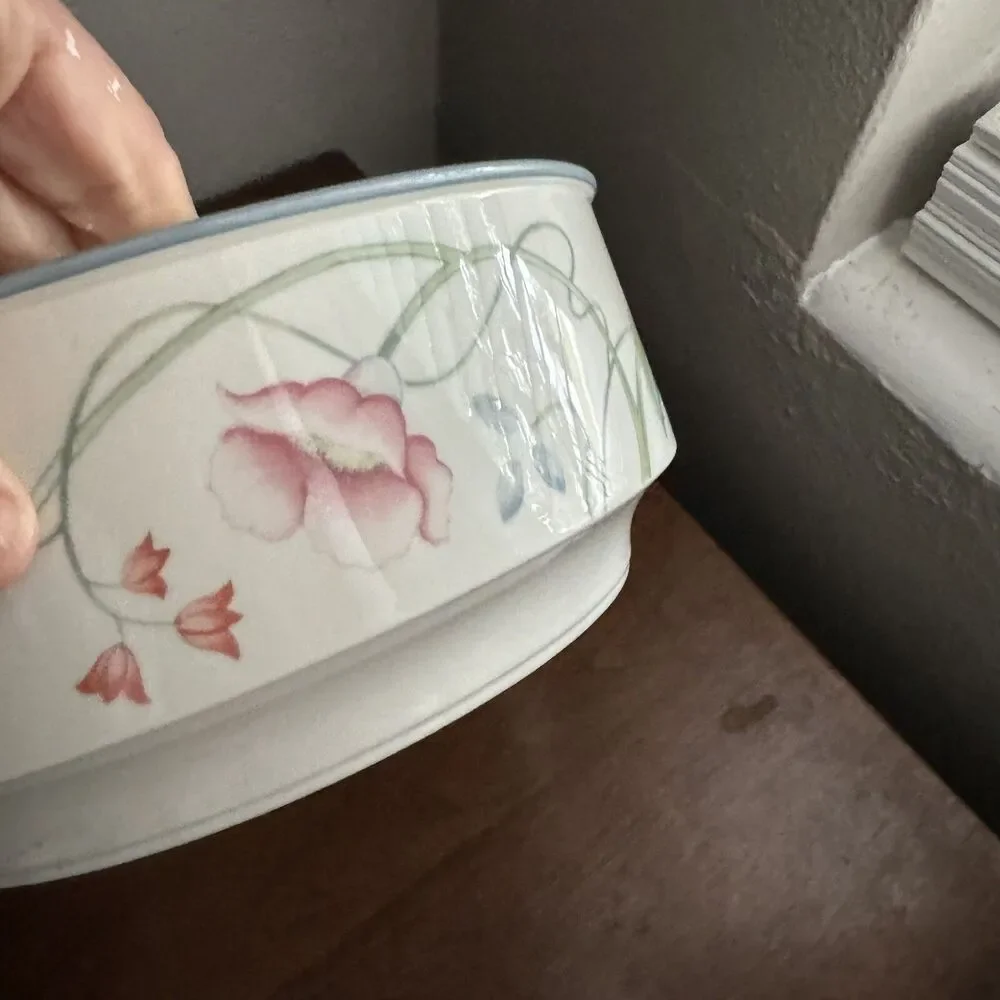 Villeroy & Boch Albertina Large Vegetable Serving Bowl 8